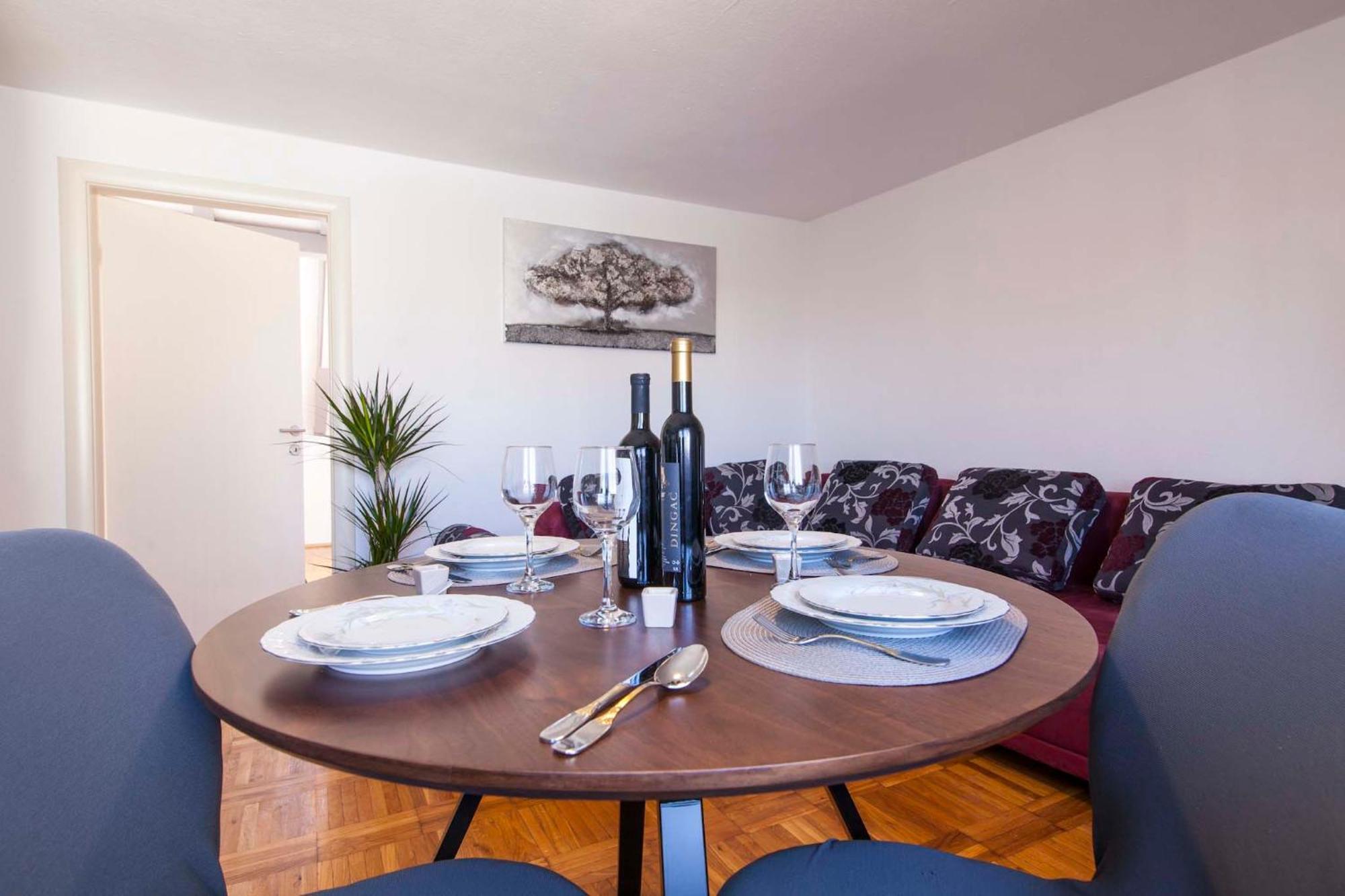 Apartment City Vibe, Great Location! Sibenik Exterior photo