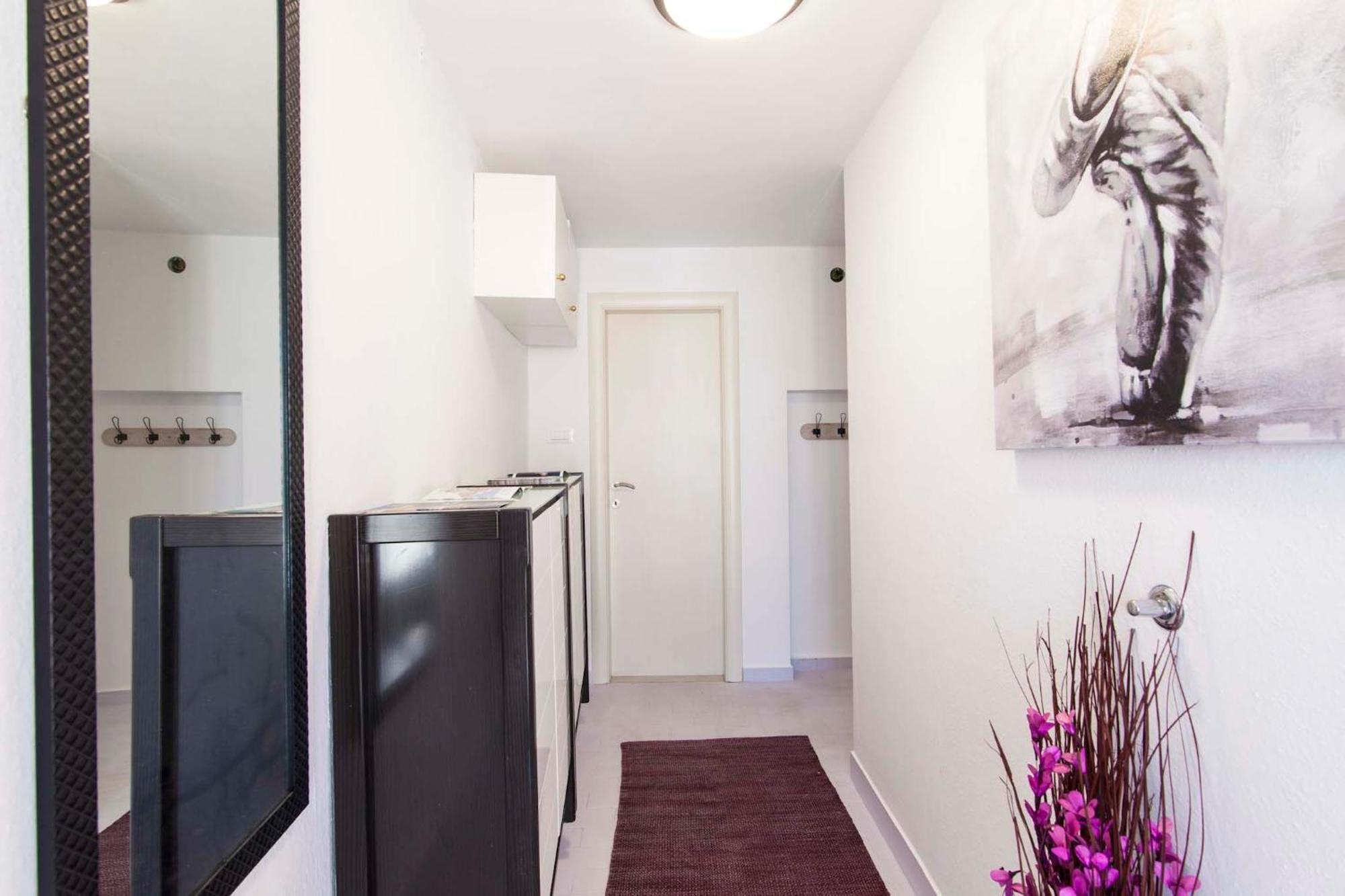 Apartment City Vibe, Great Location! Sibenik Exterior photo